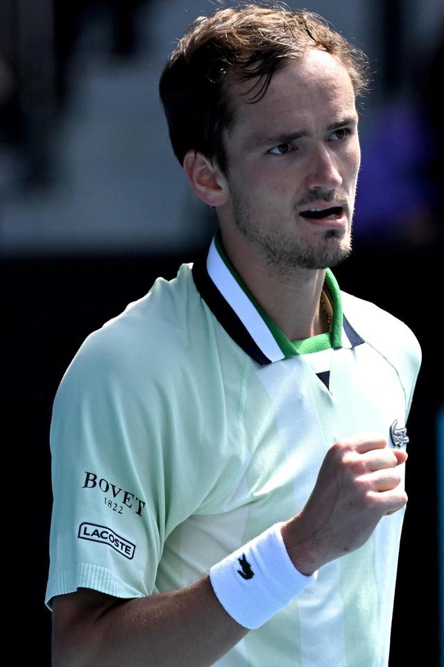 韩国9月大名单：孙兴慜领衔，归化球员卡斯特罗普在列